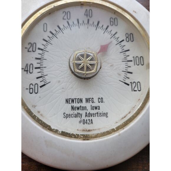 Vintage Newton Mfg Round Thermometer #042A Specialty Advertising - Made In USA - Picture 2 of 7